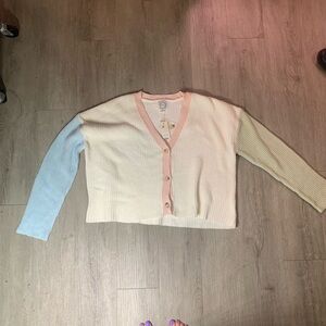 Francesca’s cropped Sweater